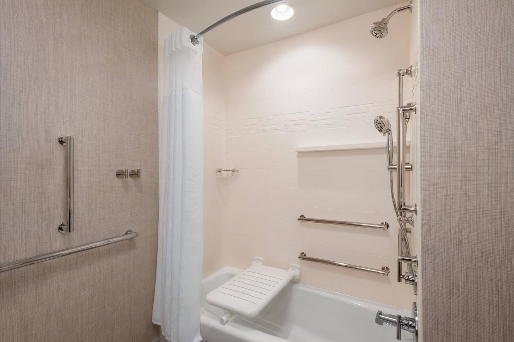 Residence Inn By Marriott Des Moines Ankeny Ngoại thất bức ảnh